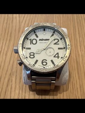 NIXON/THE AXE/クオーツ Nixon The Axe Watch